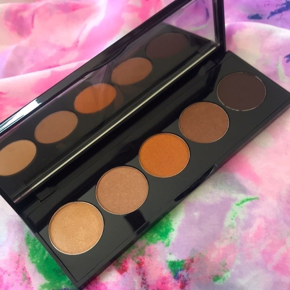 Brand New Bobbi Brown Golden Nudes Eye Shadow Palette - Picture 2 of 15